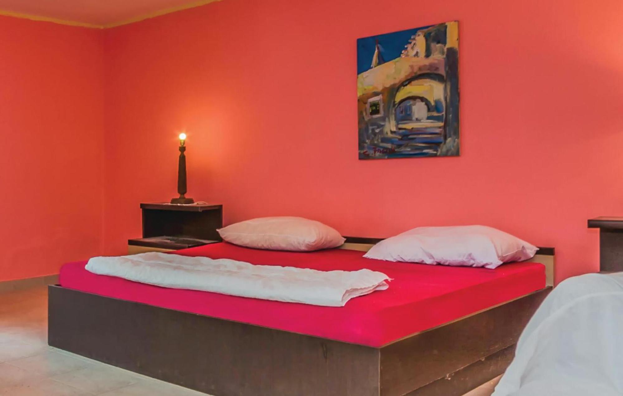 Cozy Apartment In Vrsar With Kitchen Esterno foto